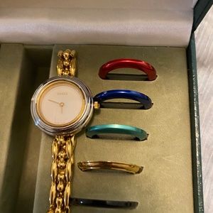 Women’s watch GUCCI AUTHENTIC